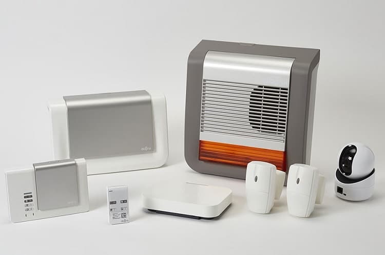 Kit-systeme-alarme-connectee-e-One+-DIAG12CSF-Diagral